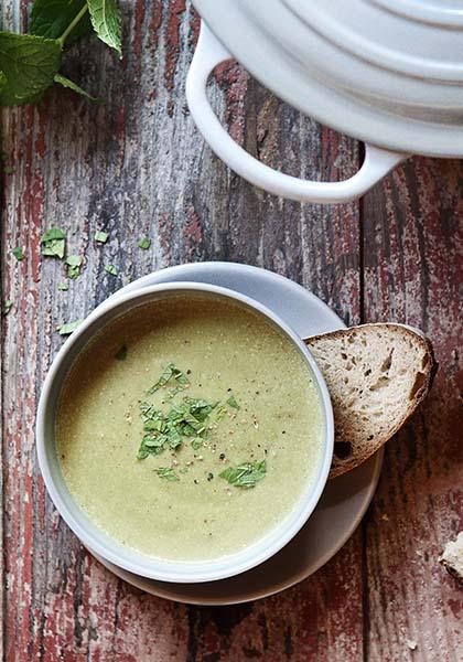 Velouté de cosses de petits pois