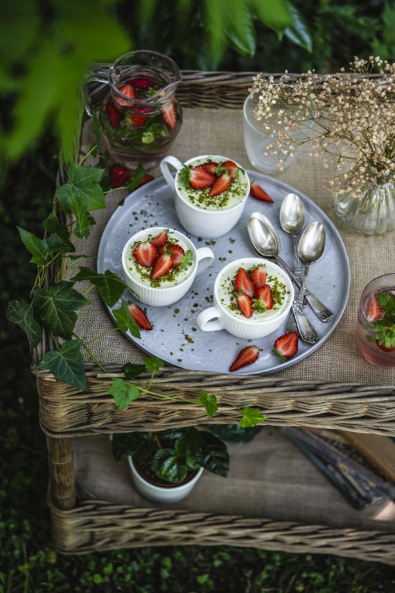 Tiramisu à la pistache et aux fraises