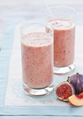 Smoothie aux figues et aux pêches