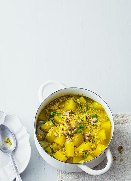 Cocotte de chou rave et riz au curcuma