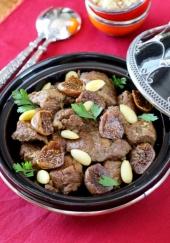 Tajine d&#039;agneau aux amandes et aux figues