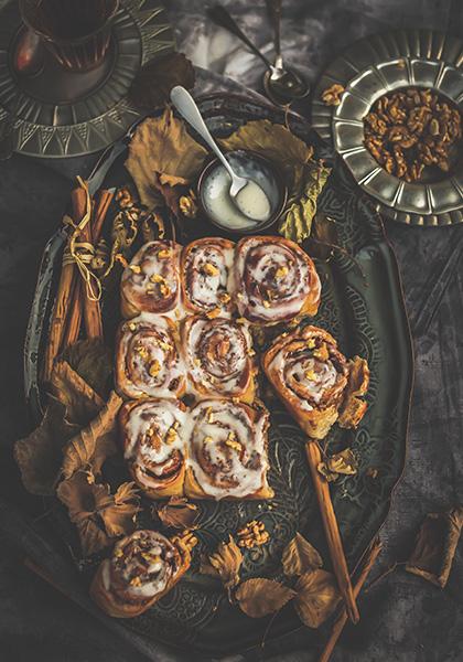 Cinnamon rolls cannelle et noix de Grenoble