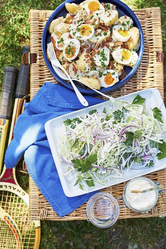 Salade de pommes de terre aux œufs mollets