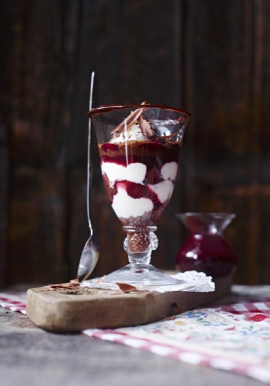 Trifle à la cerise façon forêt noire