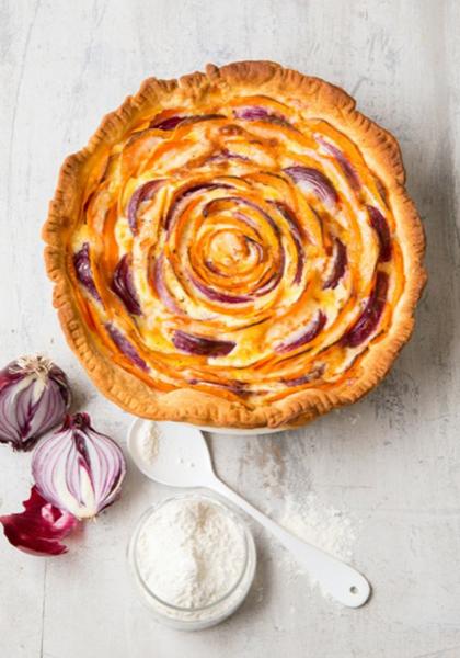 Tarte tourbillon de patates douces et oignons rouges