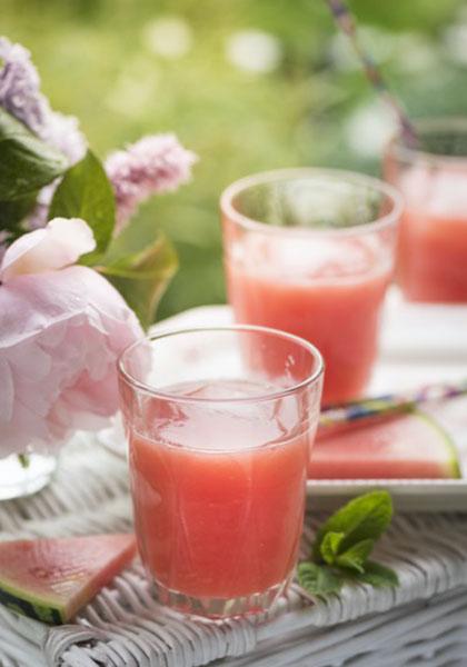 Jus de pastèque à la rose