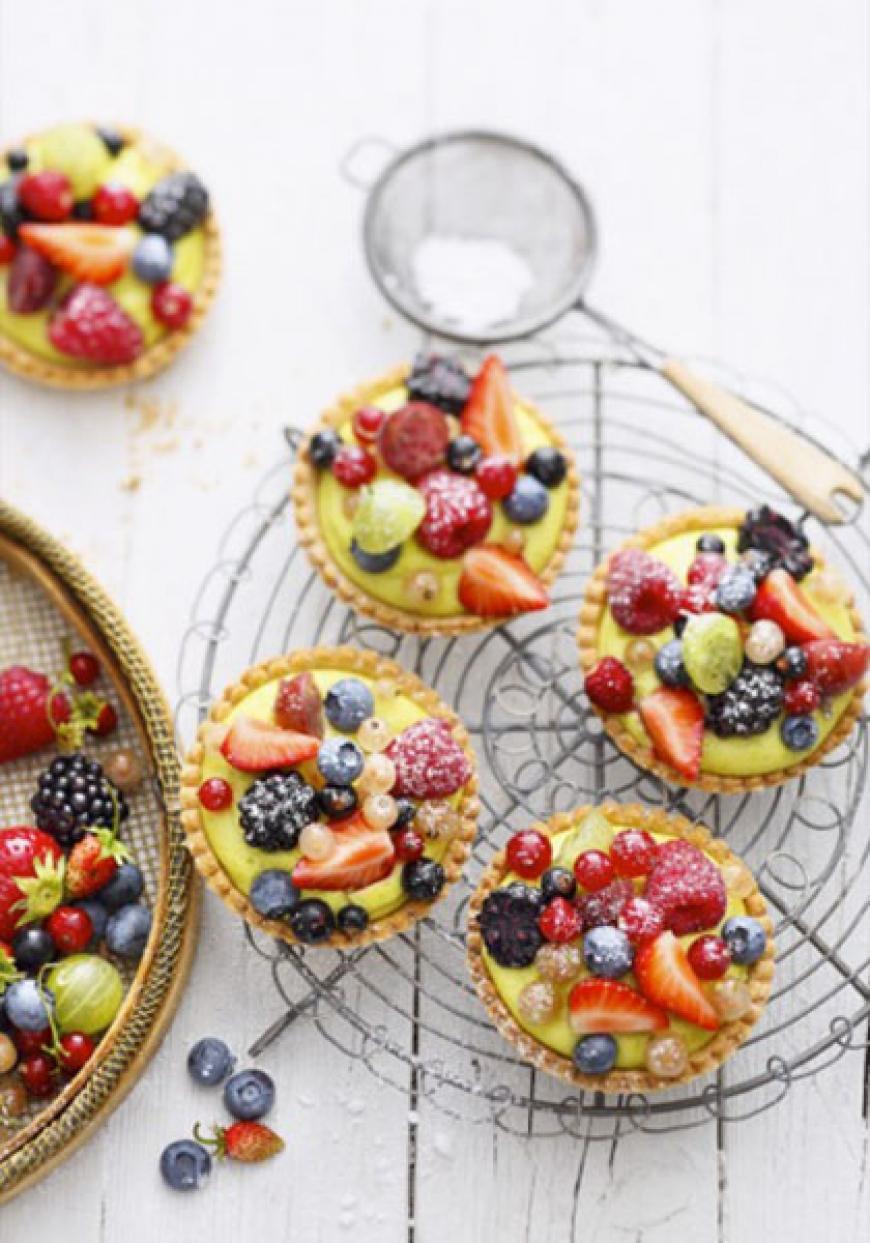 Tartelettes tutti frutti à la crème de pistache