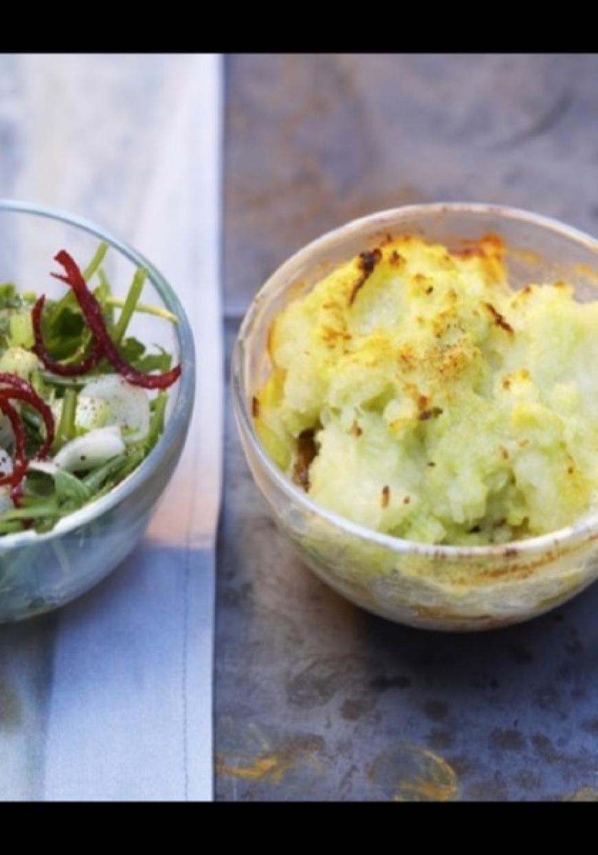 Parmentier de haddock, pommes de terre et poireaux salade croquante