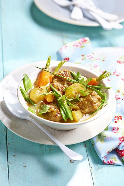 Navarin d&#039;agneau aux légumes de printemps