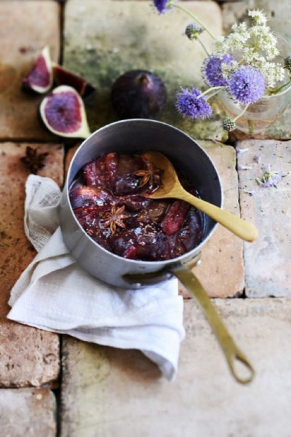 Compotée de figues au miel et à la badiane