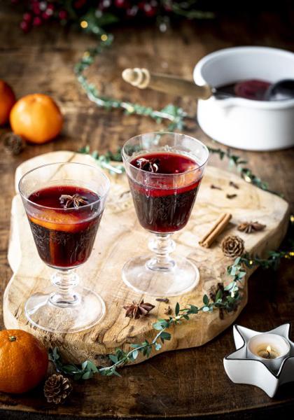 Vin chaud aux agrumes et aux épices