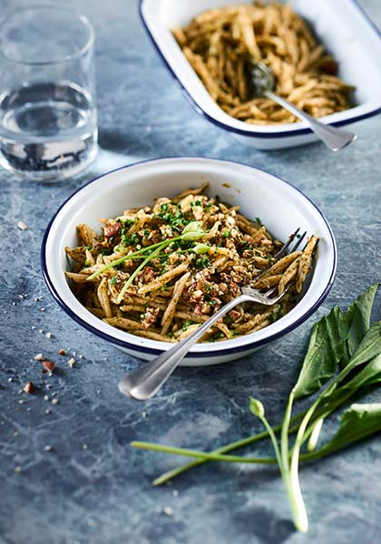 Strozzapreti aux asperges et amandes