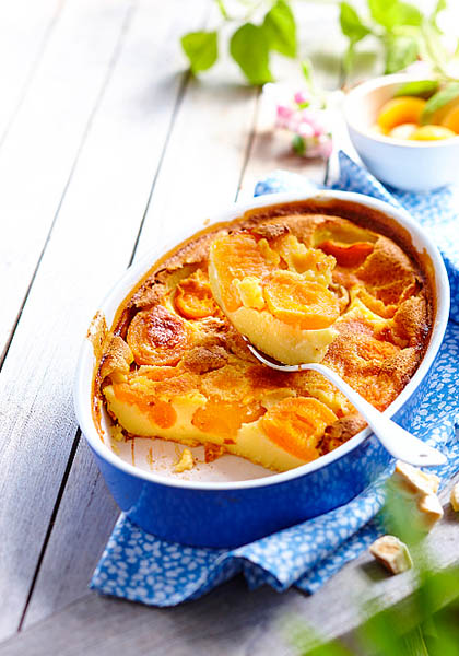 Clafoutis aux abricots et au romarin