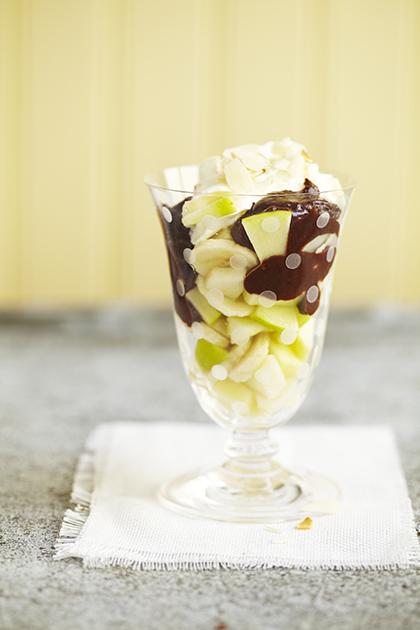 Verrine de fruits d’hiver sauce chocolat