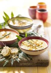 Soupe de maïs au poulet (caldo de galinha e milho)