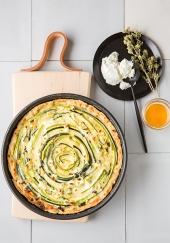 Tarte en tourbillon de courgettes au chèvre et au miel