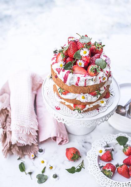 Gâteau à la fraise &amp; crème verveine pour la Fête des Mères