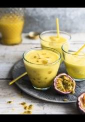 Smoothie mangue passion au lait de coco