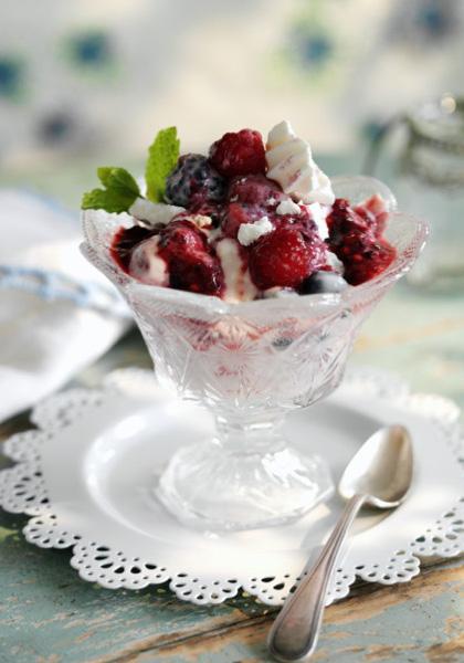 Eton mess aux fruits rouges