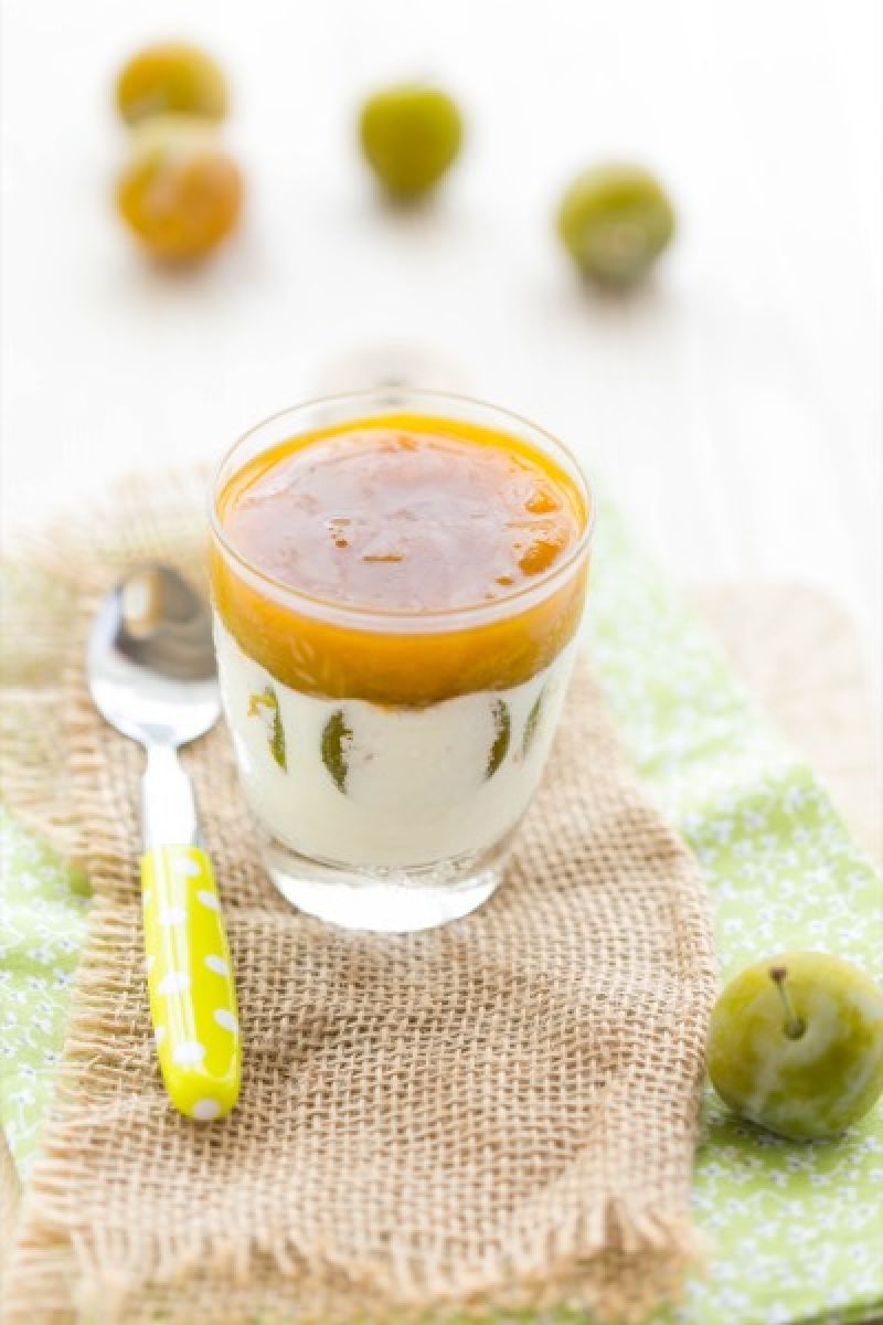 Verrine de fromage blanc aux reines-claudes