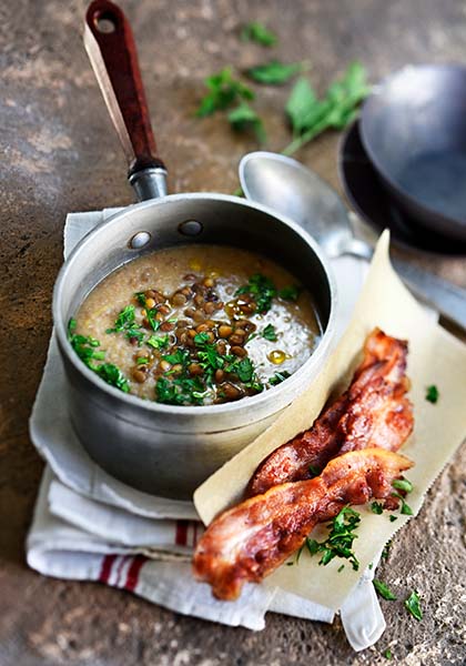 Crème de lentilles au lard grillé