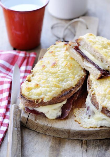 Croque-monsieur à la béchamel