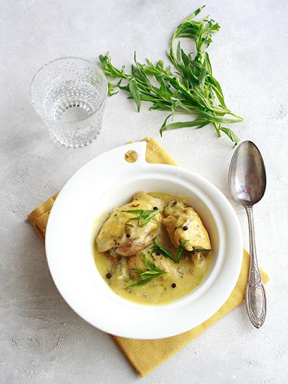 Poulet à la crème, moutarde et estragon