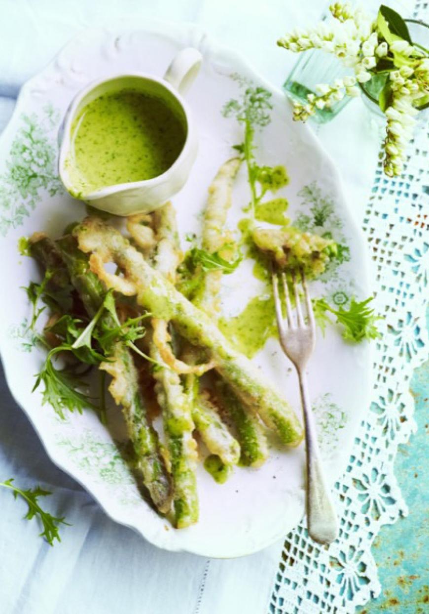 Asperges vertes en tempura