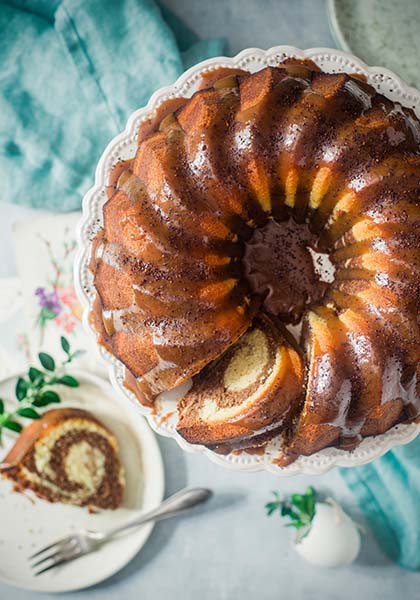 Bundt cake marbré au café