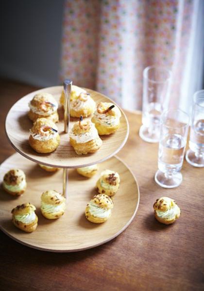 Mini gougères aux crevettes grises et au saumon