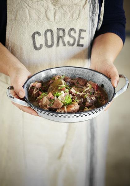 Stufatu de boeuf et porc au jambon