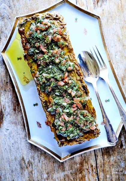 Terrine d&#039;aubergine à la tomate et aux herbes