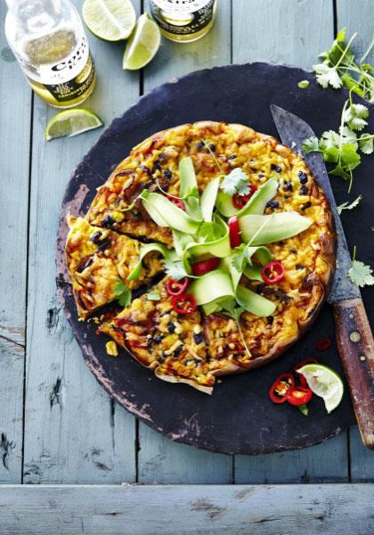 Quiche à l&#039;avocat, haricots noirs et maïs