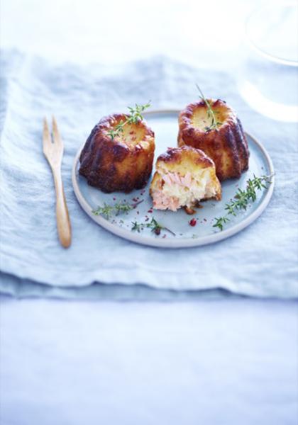 Cannelés au saumon et au thym