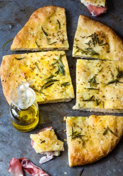 Focaccia au romarin et au cumin