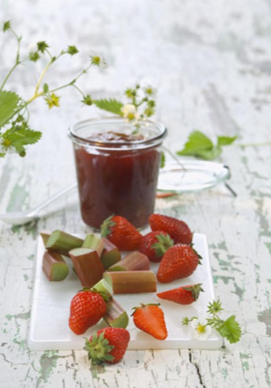 Confiture de rhubarbe et fraises