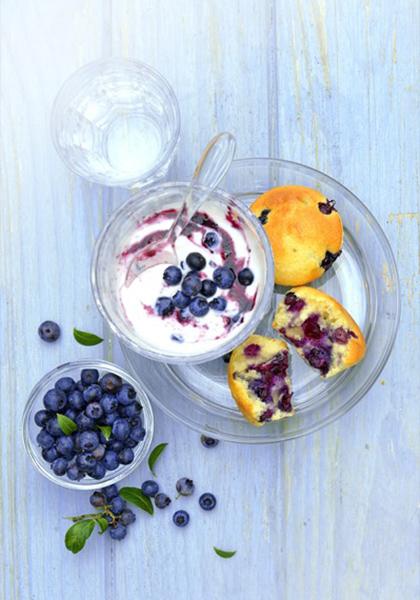 Muffins et fromage blanc au coulis de myrtilles