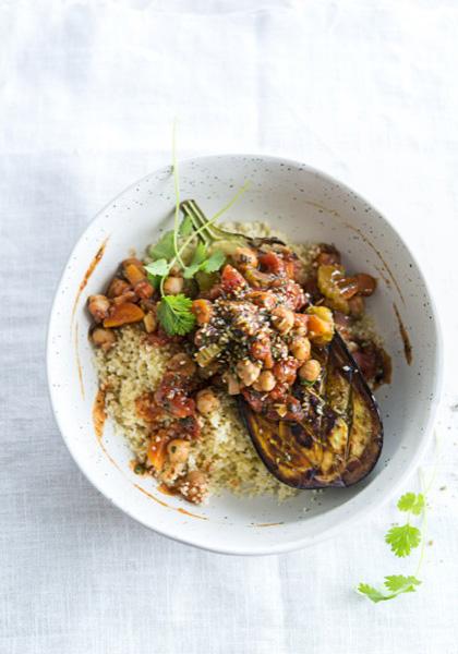 Couscous végétarien d&#039;aubergine aux légumes