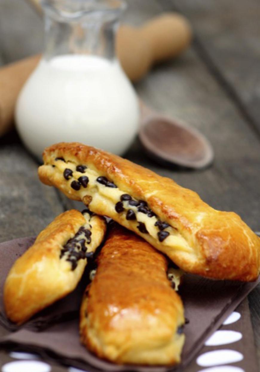 Brioches suisses aux pépites de chocolat