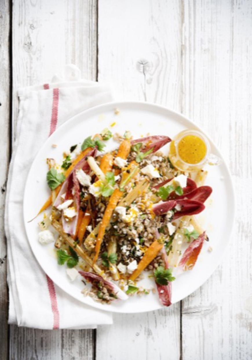 Salade de blé aux salsifis, carottes et endives rouges