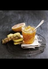 Confiture d&#039;ananas et de pamplemousse