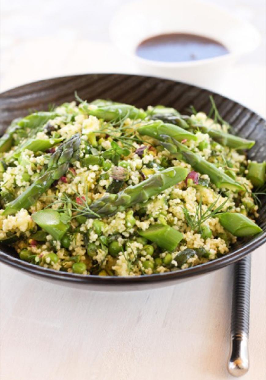 Couscous vert, petits pois et asperges