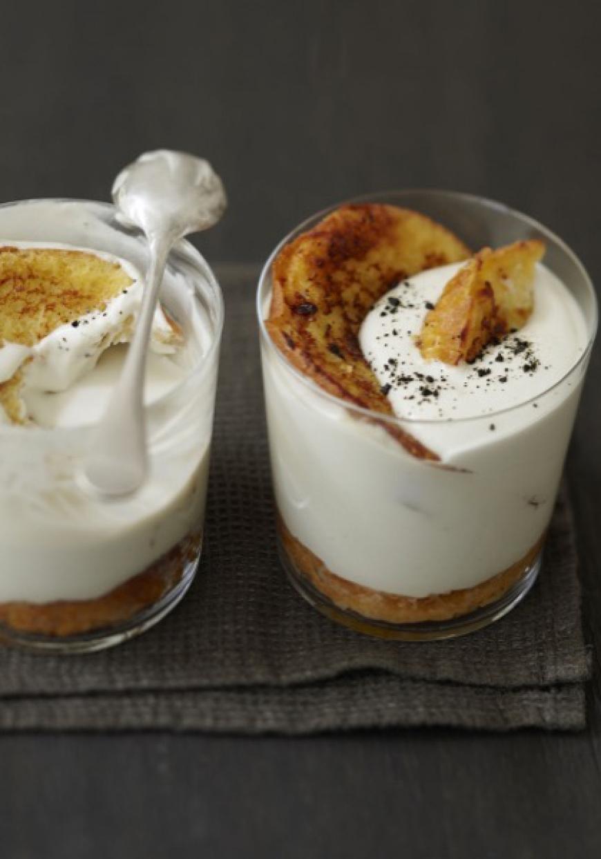 Brioche perdue en verrine au mascarpone et à la fève tonka