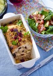 Terrine de poulet aux cerises et pistaches