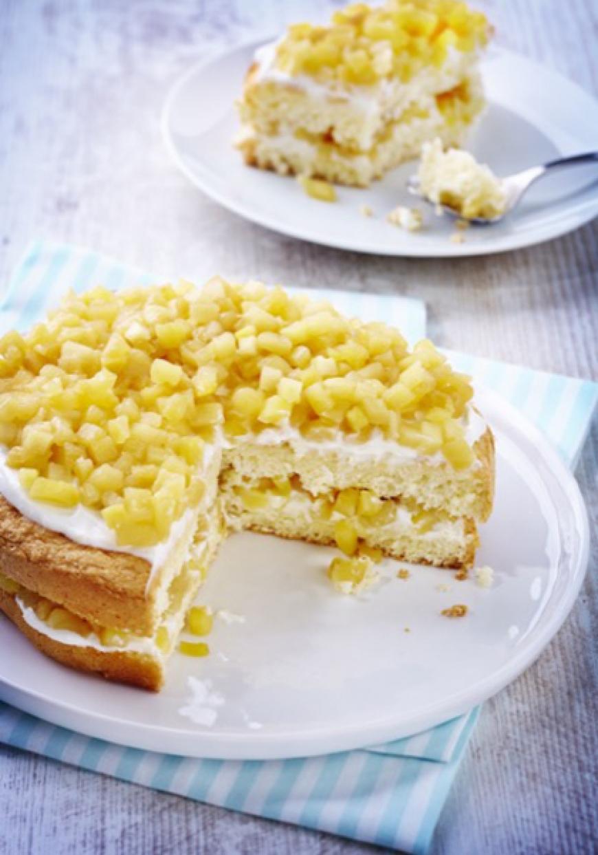 Layer cake aux pommes et au fromage blanc