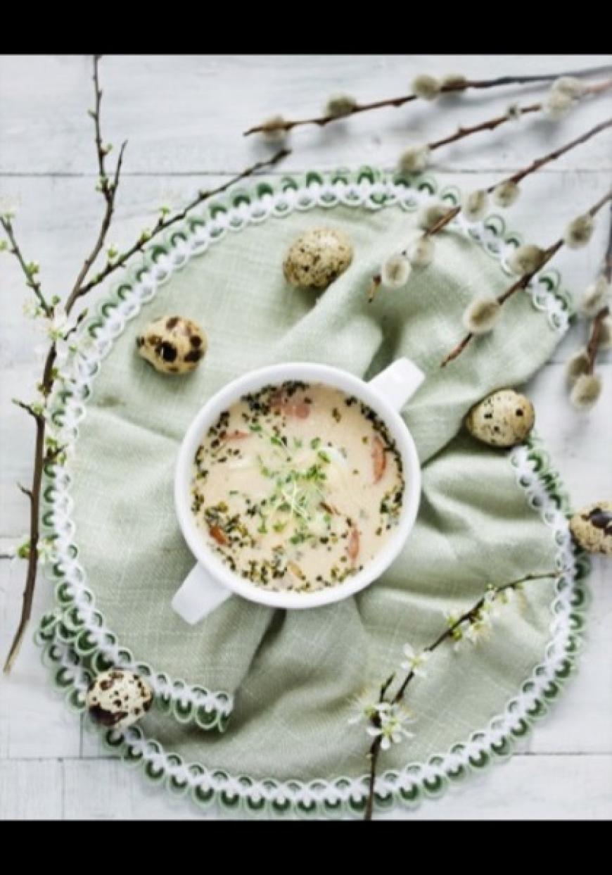 Velouté de panais à la truite fumée et au raifort