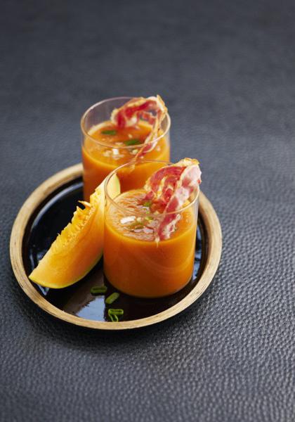 Gaspacho de melon à la pancetta